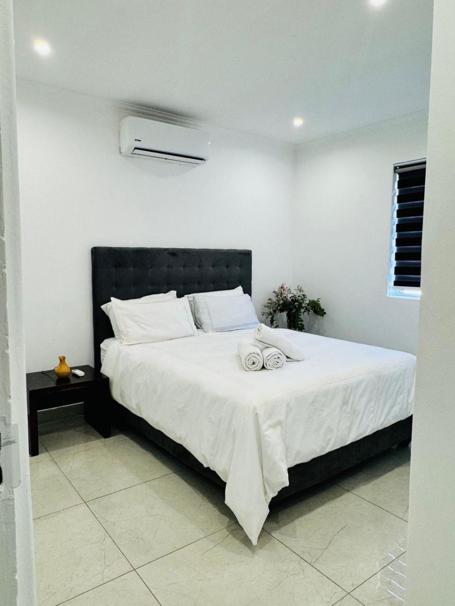 To Let 2 Bedroom Property for Rent in Parklands Western Cape